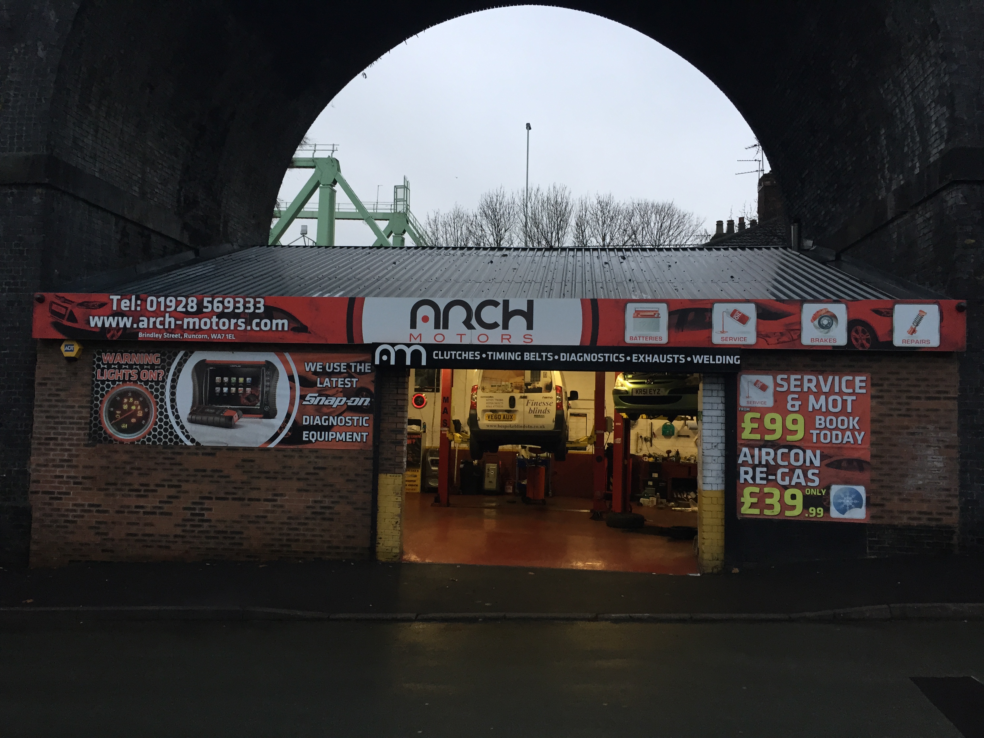 Home Arch Motors, Garages runcorn cheshire Tel 01928 569333